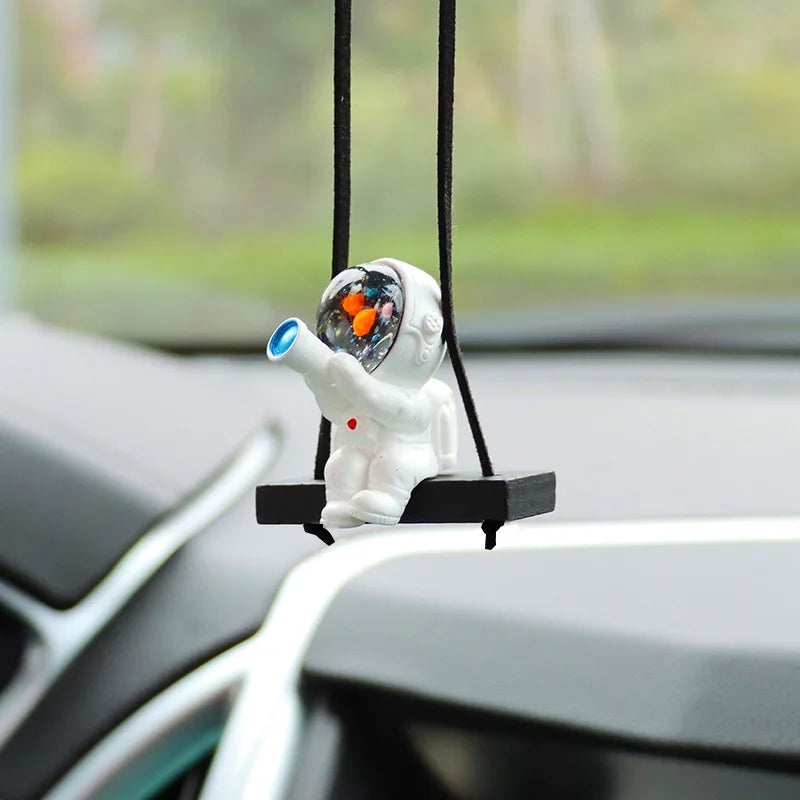 Creative Astronaut Car Pendant Rearview Mirror Pendant Back Packaging Accessory Car Accessories Interior